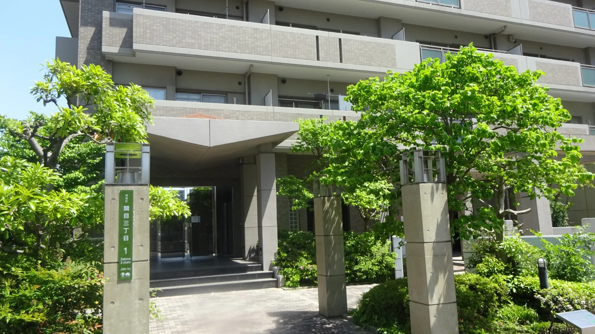 ローレルコート関目の売却相場