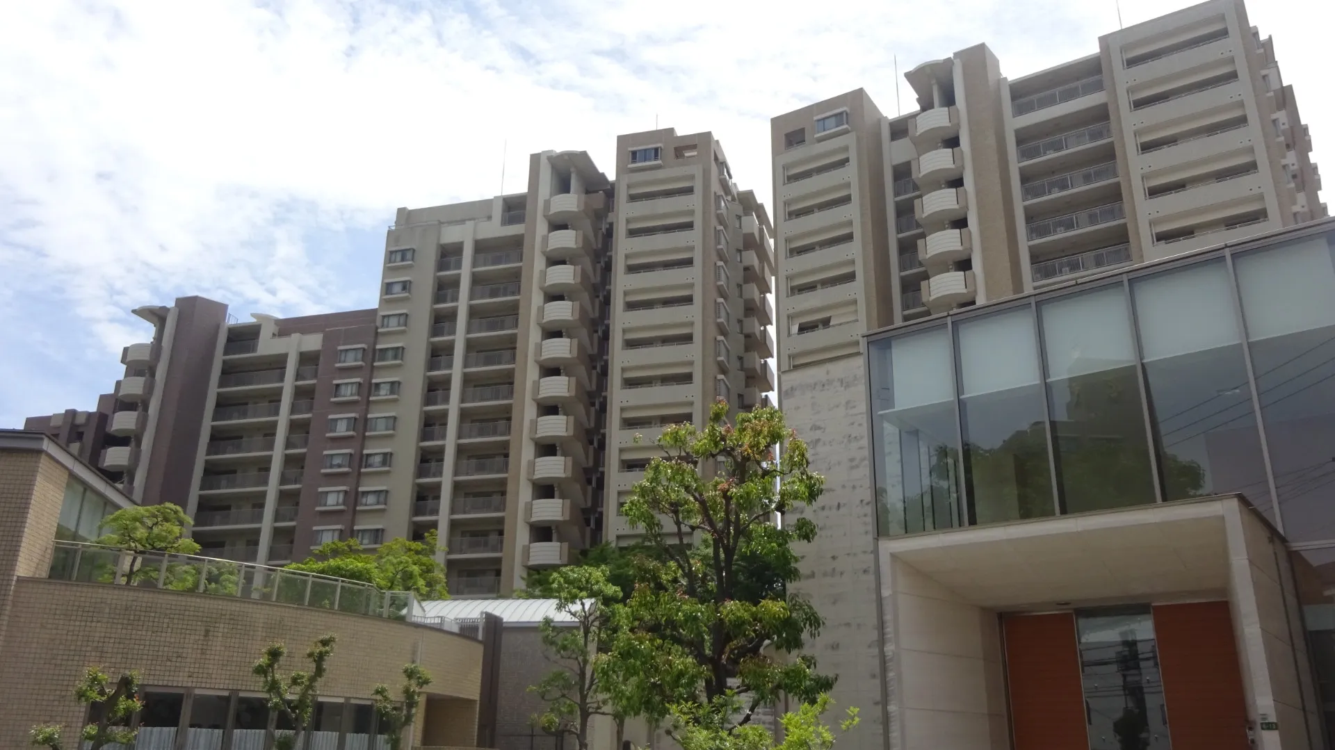 パークスクエア城東の売却相場